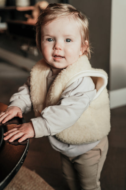 [We Are Wovens] Wool Bodywarmer - Flat White