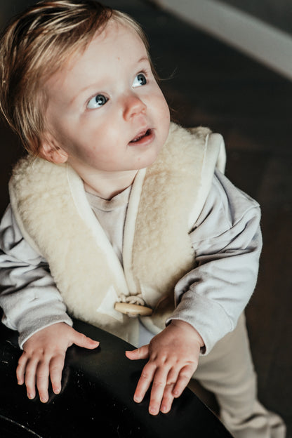 [We Are Wovens] Wool Bodywarmer - Flat White