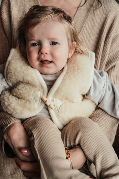 [We Are Wovens] Wool Bodywarmer - Flat White