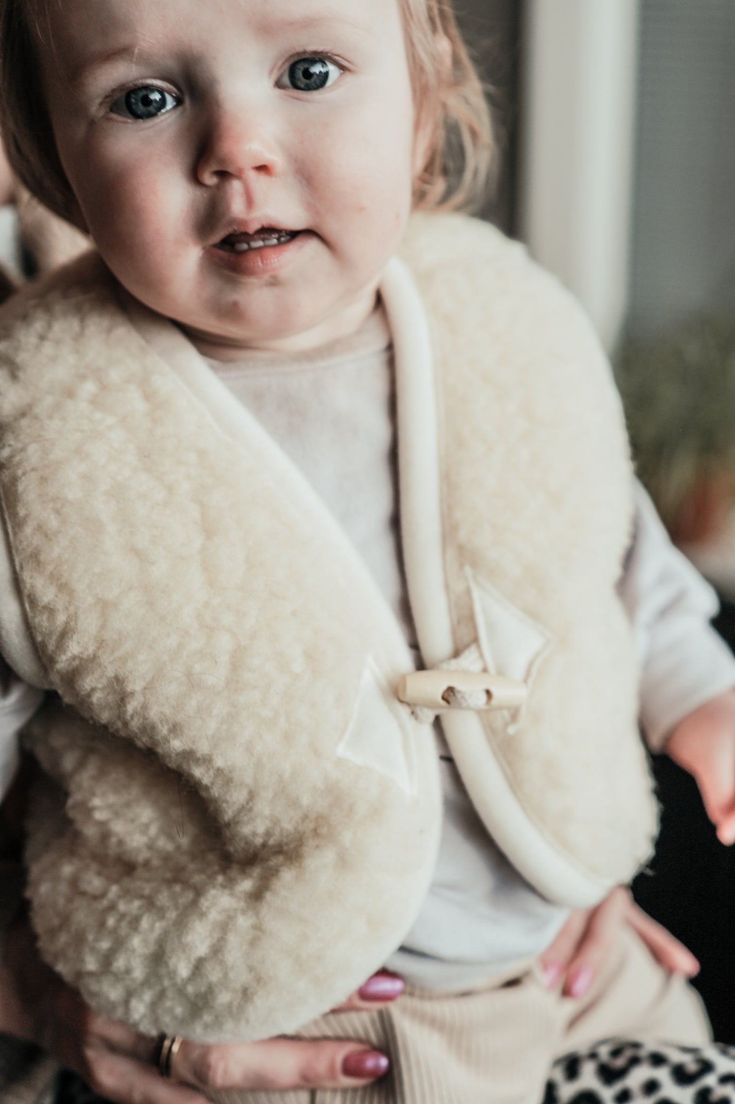 [We Are Wovens] Wool Bodywarmer - Flat White