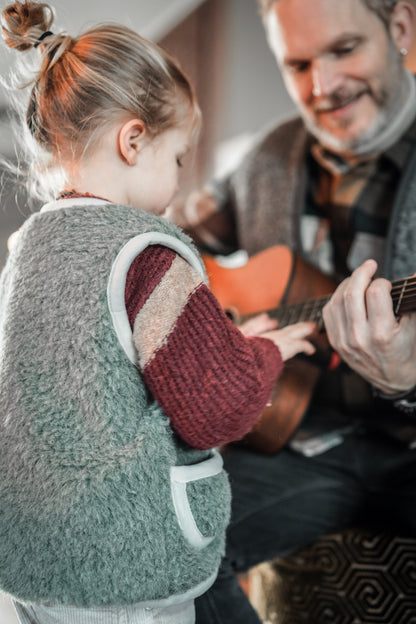 [We Are Wovens] Wool Bodywarmer - Matcha Green