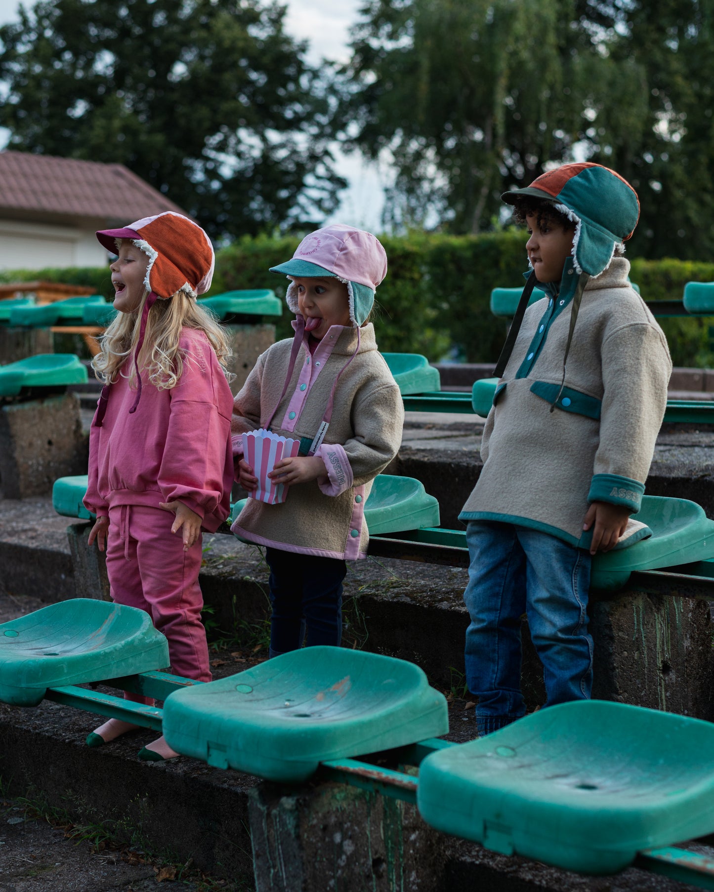 [HAPPY MESS] ORGANIC COTTON PLUSH CAP - FOREST FLOWER
