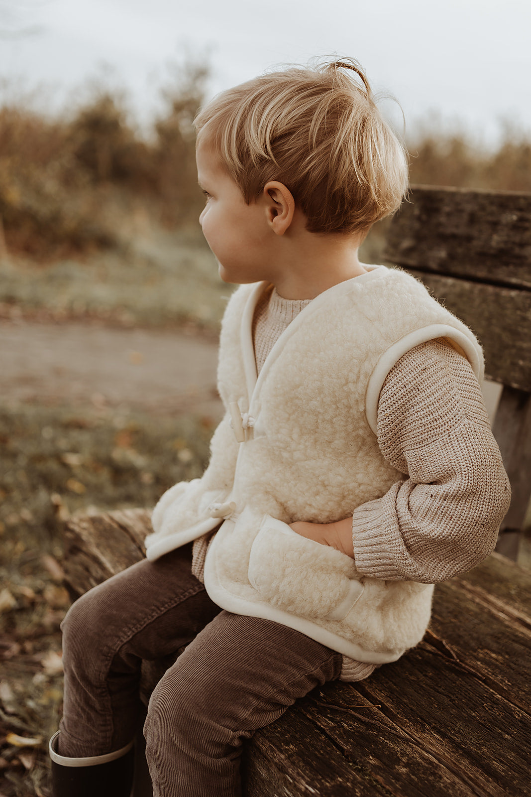 [We Are Wovens] Wool Bodywarmer - Flat White