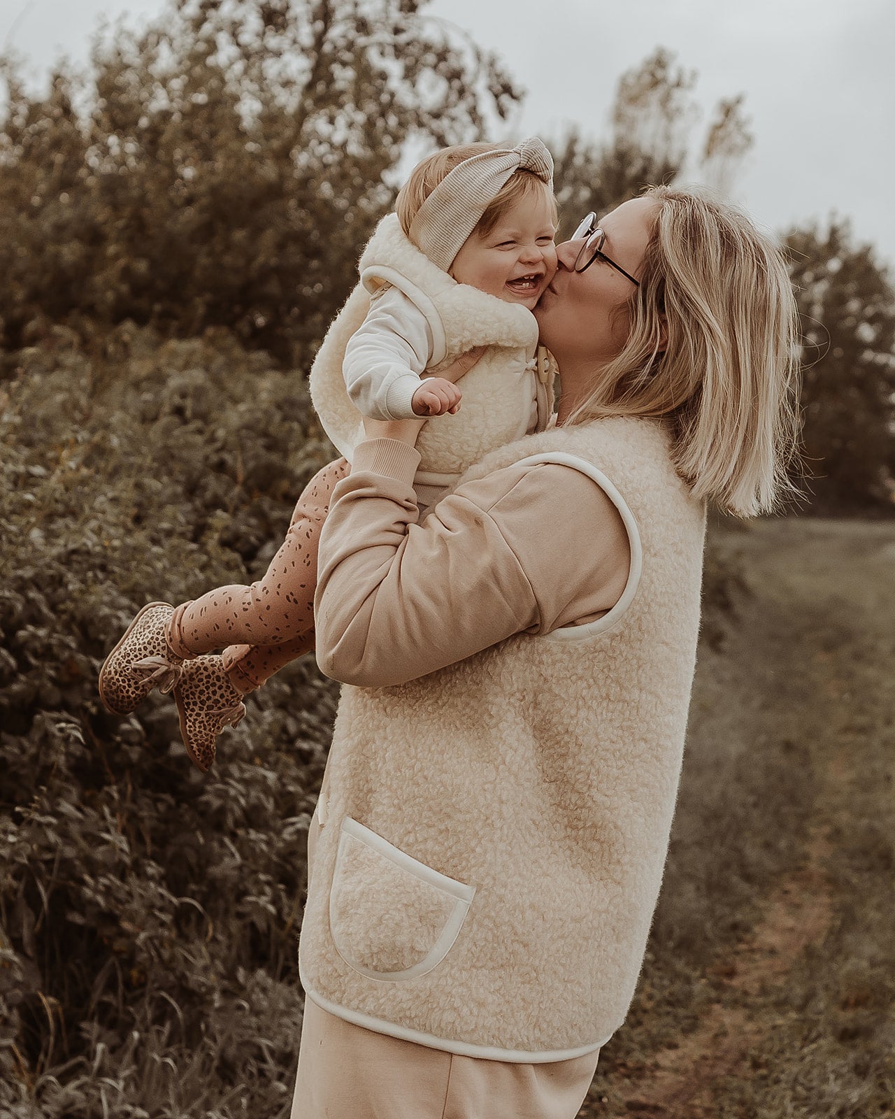 [We Are Wovens] Wool Bodywarmer - Flat White